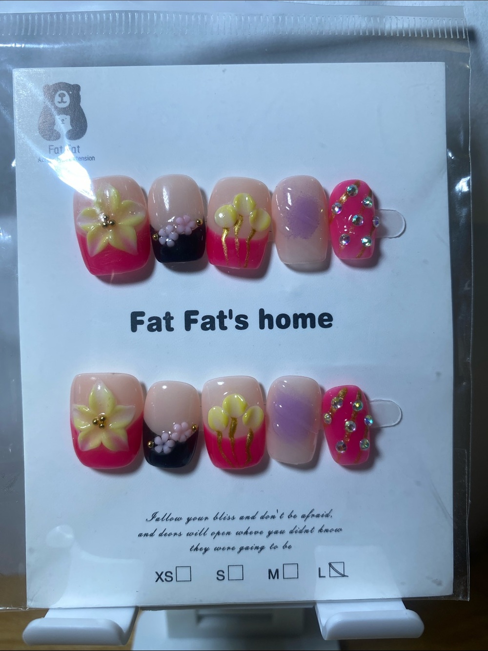 Pink Floral Press-On Nail Set